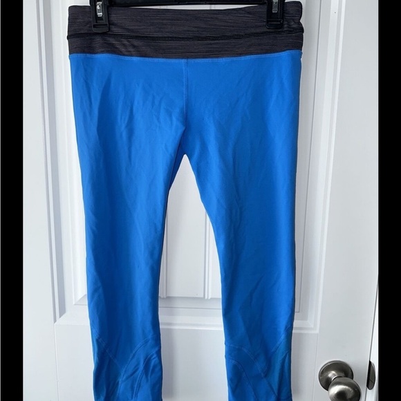 LuLuLemon high waisted leggings size 4 - Picture 1 of 7